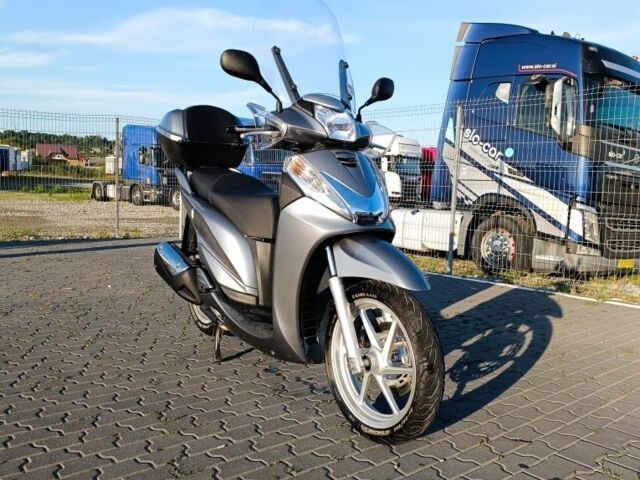 Хонда SH 300i, объемом двигателя 0.28 л и пробегом 0 тыс. км за 2088 $, фото 1 на Automoto.ua