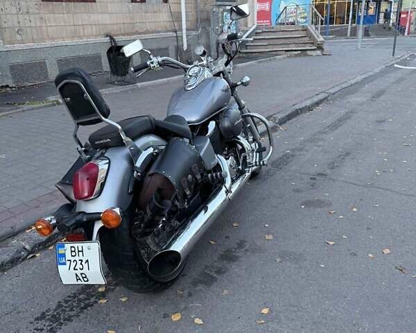 Хонда Shadow 400, об'ємом двигуна 0 л та пробігом 33 тис. км за 2000 $, фото 1 на Automoto.ua