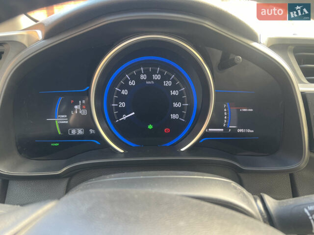 Білий Хонда Шатл, об'ємом двигуна 1.5 л та пробігом 105 тис. км за 14400 $, фото 18 на Automoto.ua