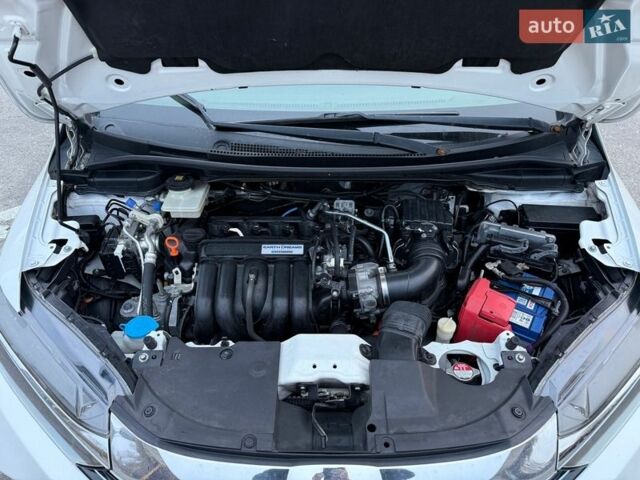 Белый Хонда Шатл, объемом двигателя 1.15 л и пробегом 58 тыс. км за 14000 $, фото 8 на Automoto.ua