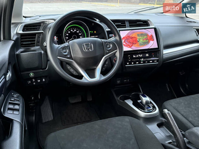 Белый Хонда Шатл, объемом двигателя 0 л и пробегом 58 тыс. км за 14200 $, фото 29 на Automoto.ua