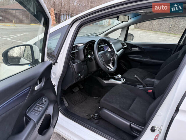 Белый Хонда Шатл, объемом двигателя 0 л и пробегом 58 тыс. км за 14200 $, фото 27 на Automoto.ua