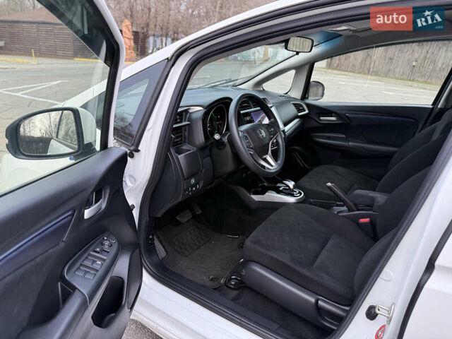 Белый Хонда Шатл, объемом двигателя 0 л и пробегом 58 тыс. км за 14200 $, фото 17 на Automoto.ua