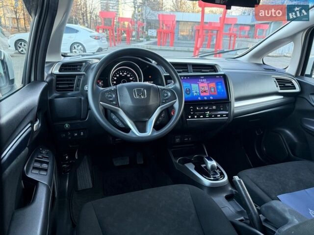 Белый Хонда Шатл, объемом двигателя 1.15 л и пробегом 58 тыс. км за 14000 $, фото 25 на Automoto.ua