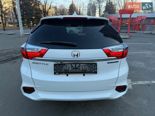 Белый Хонда Шатл, объемом двигателя 1.15 л и пробегом 58 тыс. км за 14000 $, фото 18 на Automoto.ua