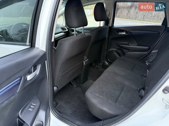 Белый Хонда Шатл, объемом двигателя 0 л и пробегом 58 тыс. км за 14200 $, фото 26 на Automoto.ua