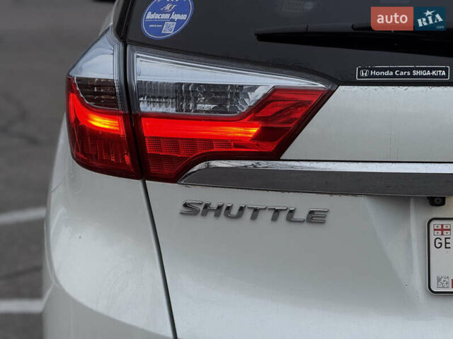 Белый Хонда Шатл, объемом двигателя 0 л и пробегом 58 тыс. км за 14200 $, фото 12 на Automoto.ua