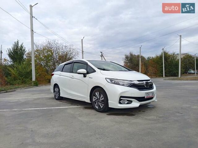 Белый Хонда Шатл, объемом двигателя 1.5 л и пробегом 56 тыс. км за 14200 $, фото 16 на Automoto.ua
