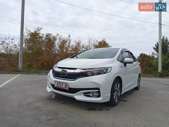 Белый Хонда Шатл, объемом двигателя 1.5 л и пробегом 56 тыс. км за 14200 $, фото 14 на Automoto.ua