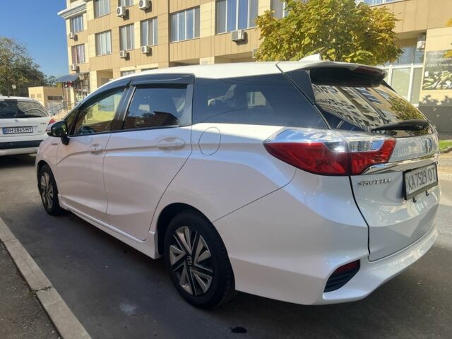 Белый Хонда Шатл, объемом двигателя 1.5 л и пробегом 96 тыс. км за 14300 $, фото 8 на Automoto.ua