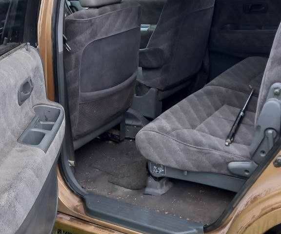 Бежевый Хонда Шатл, объемом двигателя 2.2 л и пробегом 1 тыс. км за 711 $, фото 11 на Automoto.ua