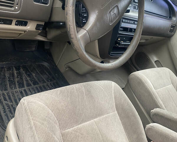 Бежевий Хонда Шатл, об'ємом двигуна 2.25 л та пробігом 499 тис. км за 2900 $, фото 9 на Automoto.ua