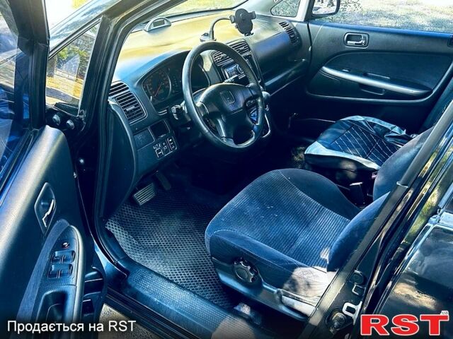 Черный Хонда Шатл, объемом двигателя 2 л и пробегом 271 тыс. км за 4300 $, фото 3 на Automoto.ua