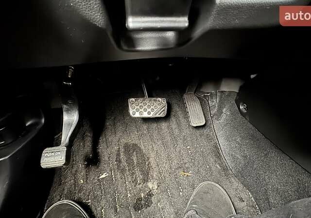 Черный Хонда Шатл, объемом двигателя 1.5 л и пробегом 60 тыс. км за 12500 $, фото 51 на Automoto.ua