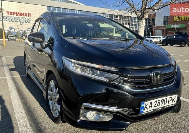 Черный Хонда Шатл, объемом двигателя 1.5 л и пробегом 60 тыс. км за 12500 $, фото 5 на Automoto.ua