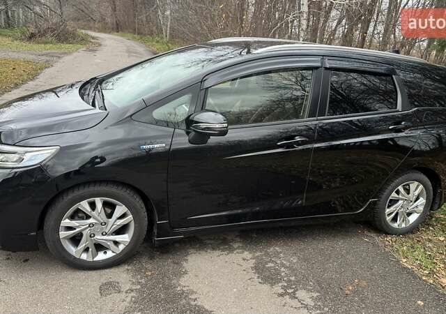 Черный Хонда Шатл, объемом двигателя 1.5 л и пробегом 60 тыс. км за 12500 $, фото 6 на Automoto.ua