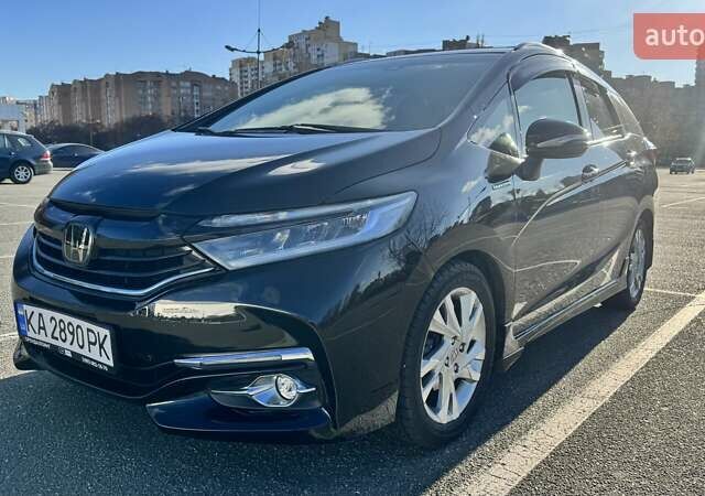 Черный Хонда Шатл, объемом двигателя 1.5 л и пробегом 60 тыс. км за 12500 $, фото 4 на Automoto.ua