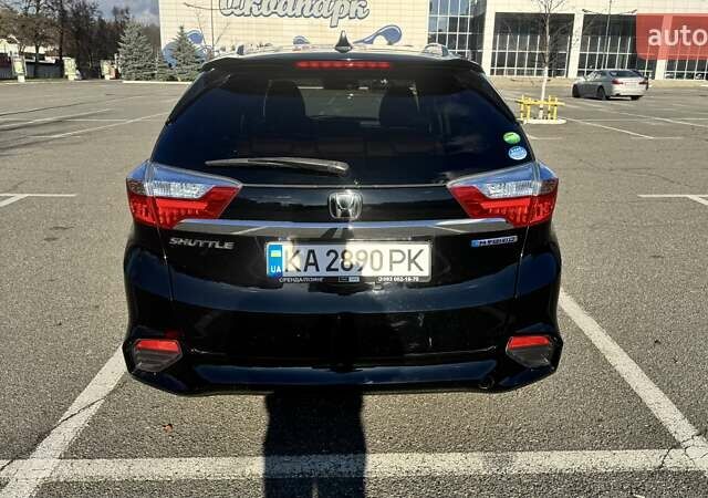 Черный Хонда Шатл, объемом двигателя 1.5 л и пробегом 60 тыс. км за 12500 $, фото 22 на Automoto.ua