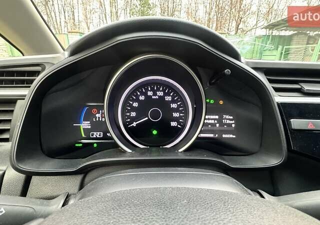 Черный Хонда Шатл, объемом двигателя 1.5 л и пробегом 60 тыс. км за 12500 $, фото 49 на Automoto.ua