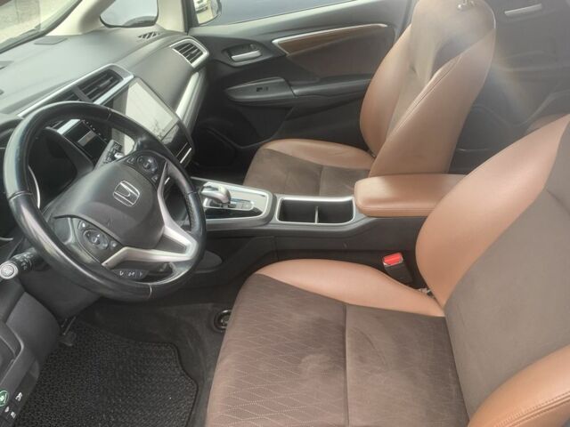 Черный Хонда Шатл, объемом двигателя 1.5 л и пробегом 65 тыс. км за 13600 $, фото 6 на Automoto.ua