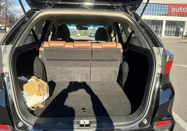 Черный Хонда Шатл, объемом двигателя 1.5 л и пробегом 60 тыс. км за 12500 $, фото 57 на Automoto.ua