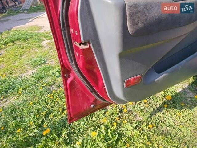 Червоний Хонда Шатл, об'ємом двигуна 2.2 л та пробігом 332 тис. км за 2850 $, фото 11 на Automoto.ua