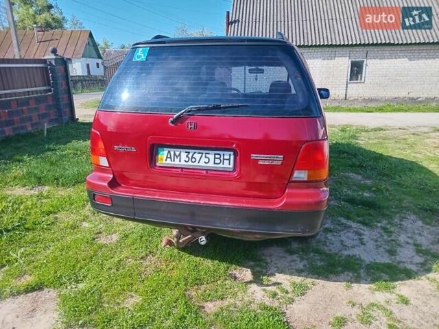 Червоний Хонда Шатл, об'ємом двигуна 2.2 л та пробігом 332 тис. км за 2850 $, фото 6 на Automoto.ua