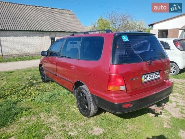 Червоний Хонда Шатл, об'ємом двигуна 2.2 л та пробігом 332 тис. км за 2850 $, фото 7 на Automoto.ua