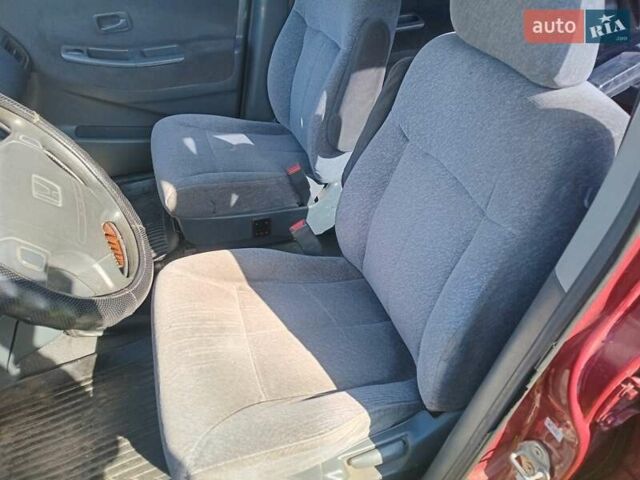 Червоний Хонда Шатл, об'ємом двигуна 2.2 л та пробігом 332 тис. км за 2850 $, фото 10 на Automoto.ua