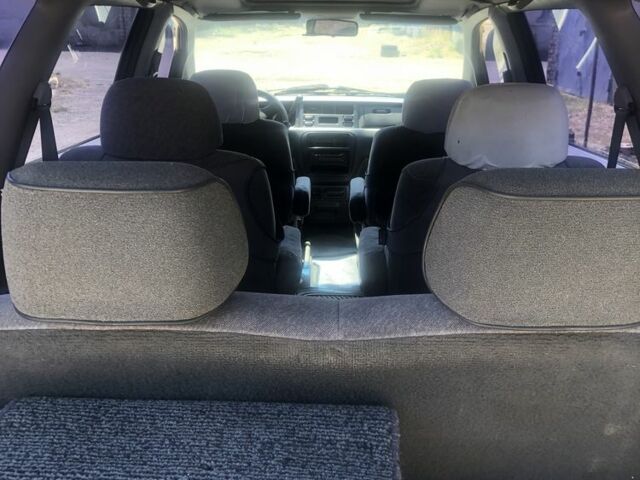 Серый Хонда Шатл, объемом двигателя 2.2 л и пробегом 300 тыс. км за 2620 $, фото 3 на Automoto.ua