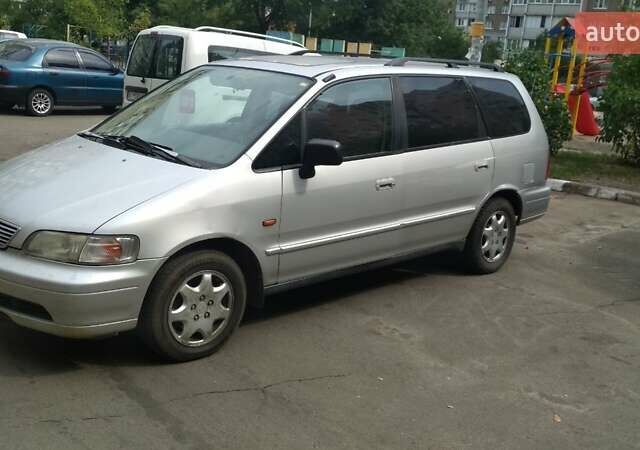 Сірий Хонда Шатл, об'ємом двигуна 2.2 л та пробігом 496 тис. км за 2350 $, фото 2 на Automoto.ua