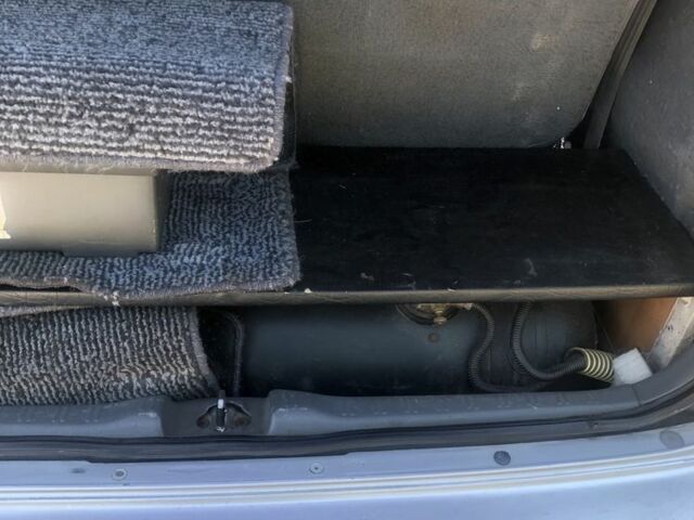 Серый Хонда Шатл, объемом двигателя 2.2 л и пробегом 300 тыс. км за 2620 $, фото 5 на Automoto.ua