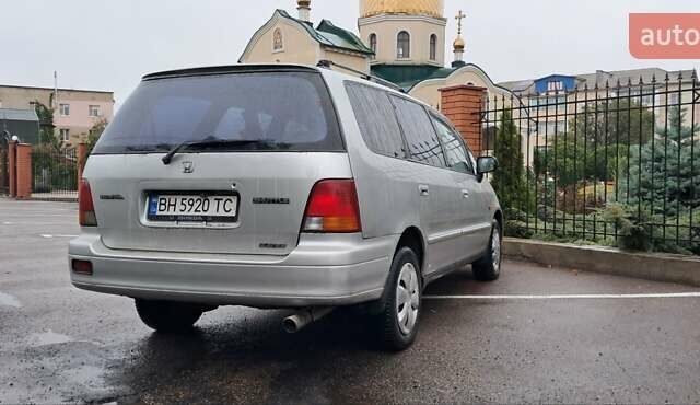 Серый Хонда Шатл, объемом двигателя 2.2 л и пробегом 338 тыс. км за 2500 $, фото 7 на Automoto.ua
