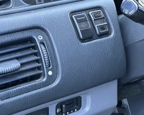 Хонда Шатл 2000 в Одессе на Automoto.ua Серый Хонда Шатл, объемом двигателя 2.25 л и пробегом 220 тыс. км за 3299 $, фото 18 на Automoto.ua