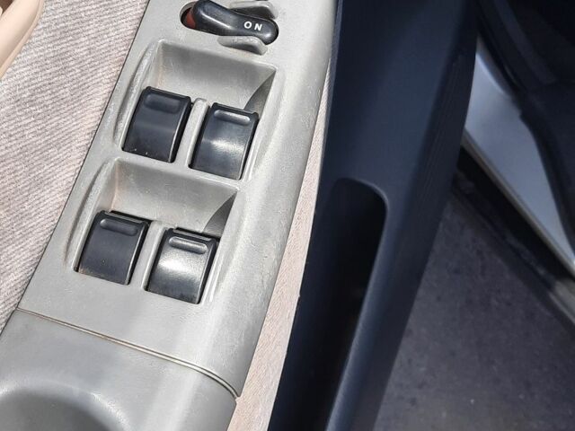 Серый Хонда Шатл, объемом двигателя 2.2 л и пробегом 334 тыс. км за 3100 $, фото 14 на Automoto.ua