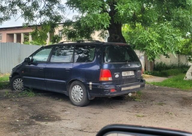 Синий Хонда Шатл, объемом двигателя 2.2 л и пробегом 260 тыс. км за 1800 $, фото 1 на Automoto.ua