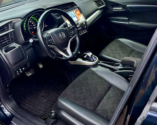 Синий Хонда Шатл, объемом двигателя 1.5 л и пробегом 53 тыс. км за 13300 $, фото 100 на Automoto.ua