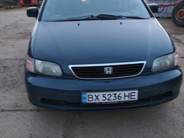 Зеленый Хонда Шатл, объемом двигателя 2.2 л и пробегом 250 тыс. км за 2400 $, фото 2 на Automoto.ua