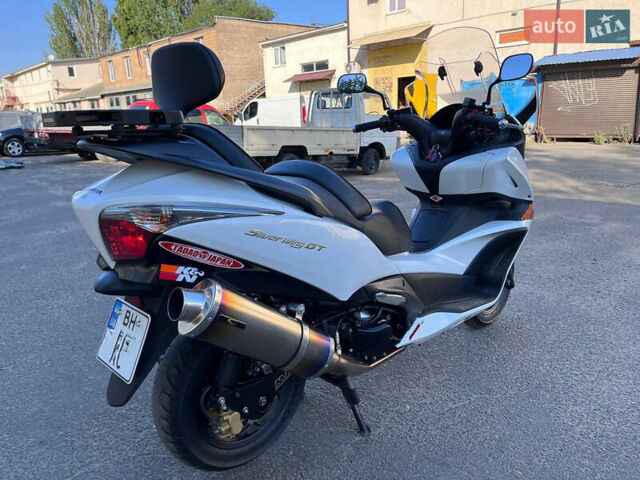 Білий Хонда Silver Wing 600, об'ємом двигуна 0.6 л та пробігом 42 тис. км за 7200 $, фото 2 на Automoto.ua