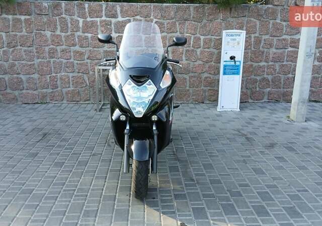 Чорний Хонда Silver Wing 600, об'ємом двигуна 0.58 л та пробігом 31 тис. км за 3200 $, фото 2 на Automoto.ua