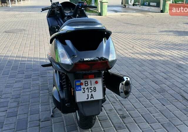 Чорний Хонда Silver Wing 600, об'ємом двигуна 0.58 л та пробігом 31 тис. км за 3200 $, фото 7 на Automoto.ua