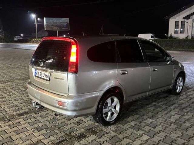 Бежевий Хонда Стрім, об'ємом двигуна 1.7 л та пробігом 260 тис. км за 3650 $, фото 2 на Automoto.ua