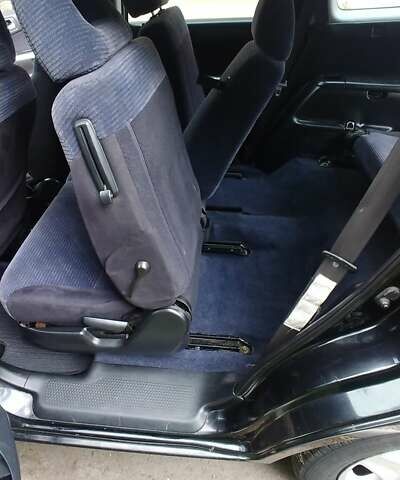 Черный Хонда Стрим, объемом двигателя 2 л и пробегом 212 тыс. км за 4500 $, фото 11 на Automoto.ua