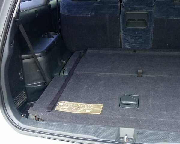 Серый Хонда Стрим, объемом двигателя 2 л и пробегом 240 тыс. км за 4350 $, фото 16 на Automoto.ua