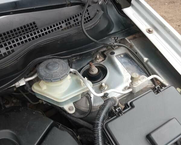 Серый Хонда Стрим, объемом двигателя 2 л и пробегом 240 тыс. км за 4350 $, фото 22 на Automoto.ua