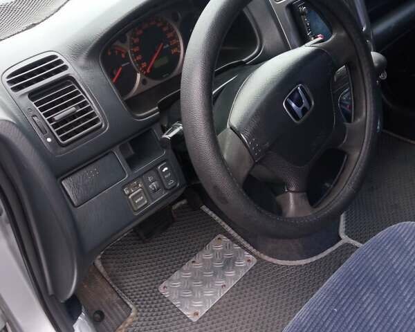 Серый Хонда Стрим, объемом двигателя 2 л и пробегом 240 тыс. км за 4350 $, фото 9 на Automoto.ua