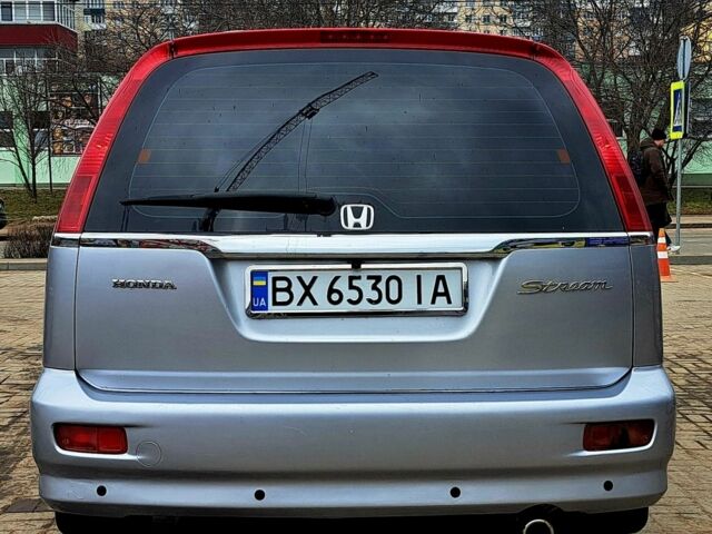 Сірий Хонда Стрім, об'ємом двигуна 1.7 л та пробігом 415 тис. км за 3500 $, фото 5 на Automoto.ua