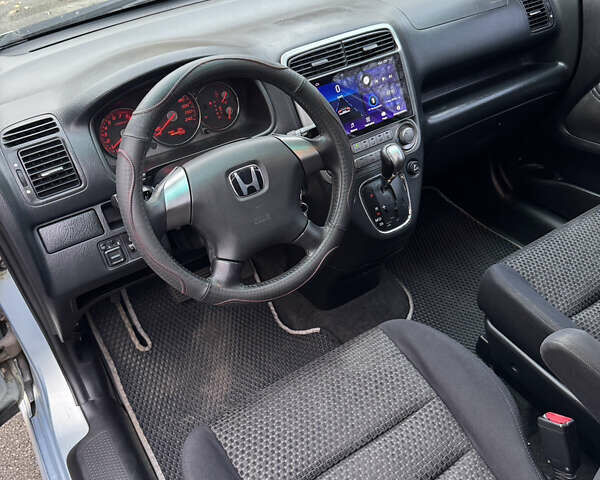 Сірий Хонда Стрім, об'ємом двигуна 2 л та пробігом 236 тис. км за 5499 $, фото 13 на Automoto.ua