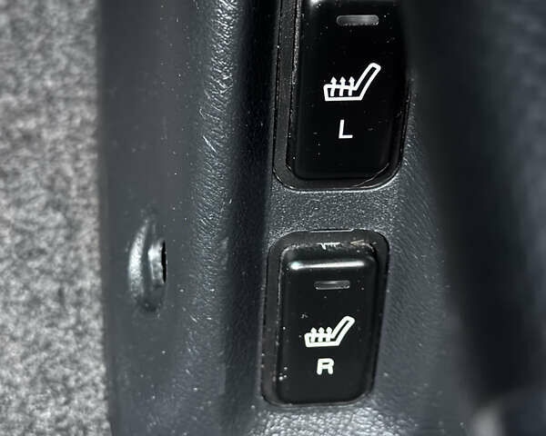 Сірий Хонда Стрім, об'ємом двигуна 2 л та пробігом 236 тис. км за 5499 $, фото 15 на Automoto.ua