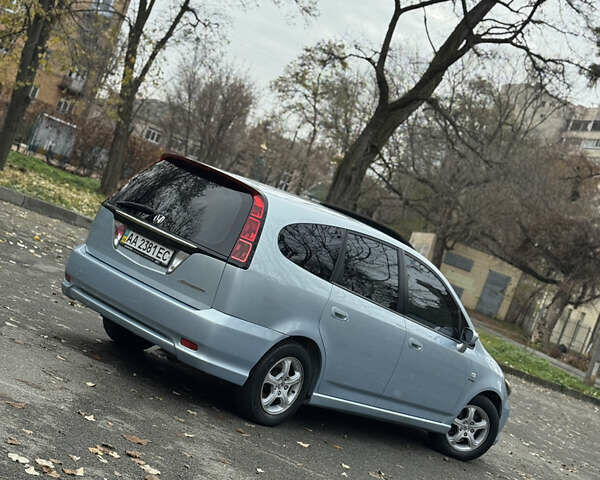 Сірий Хонда Стрім, об'ємом двигуна 2 л та пробігом 236 тис. км за 5499 $, фото 6 на Automoto.ua